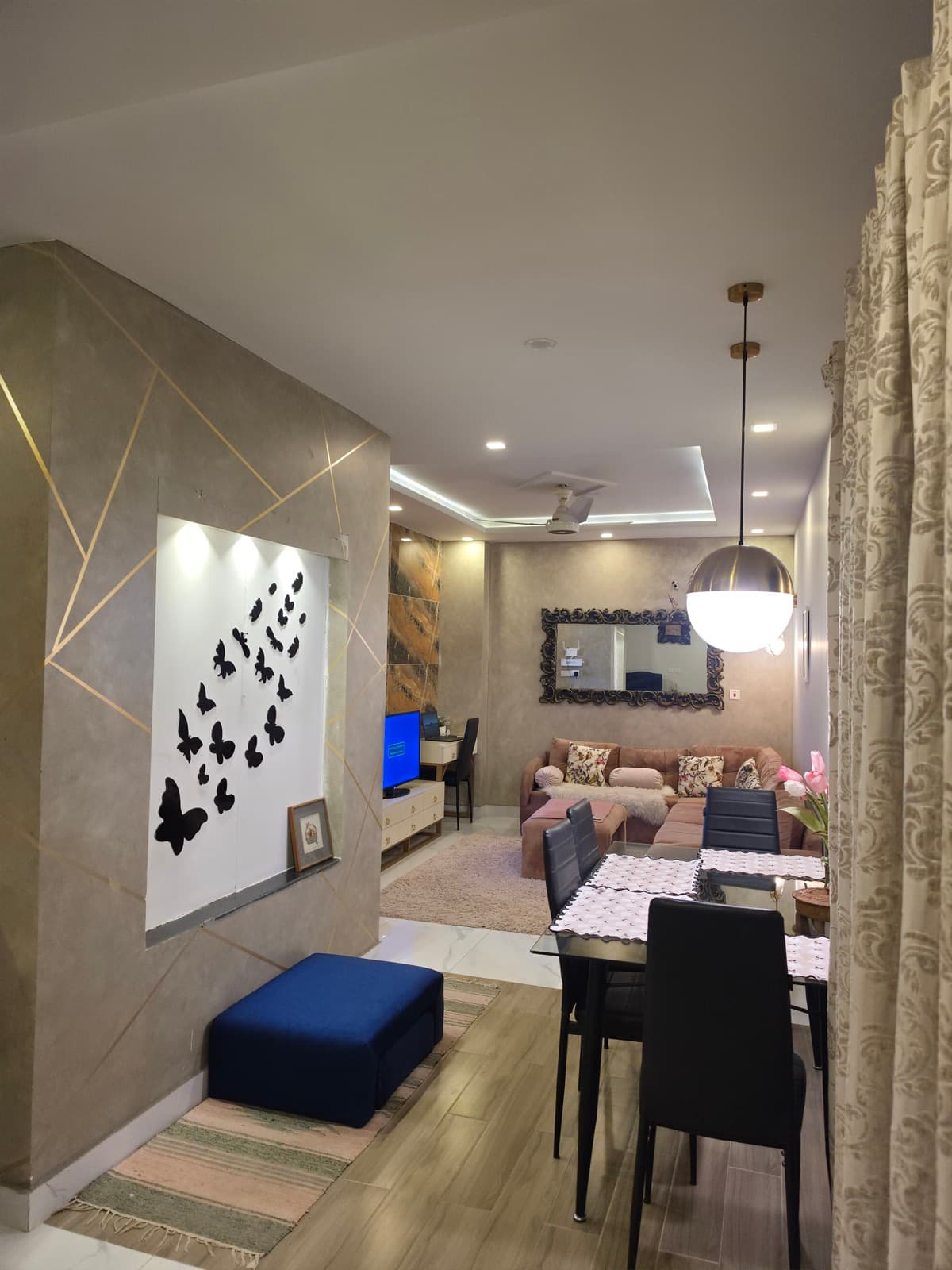 Lounge of The Essentials Suite, The Crib Murree — photo 4